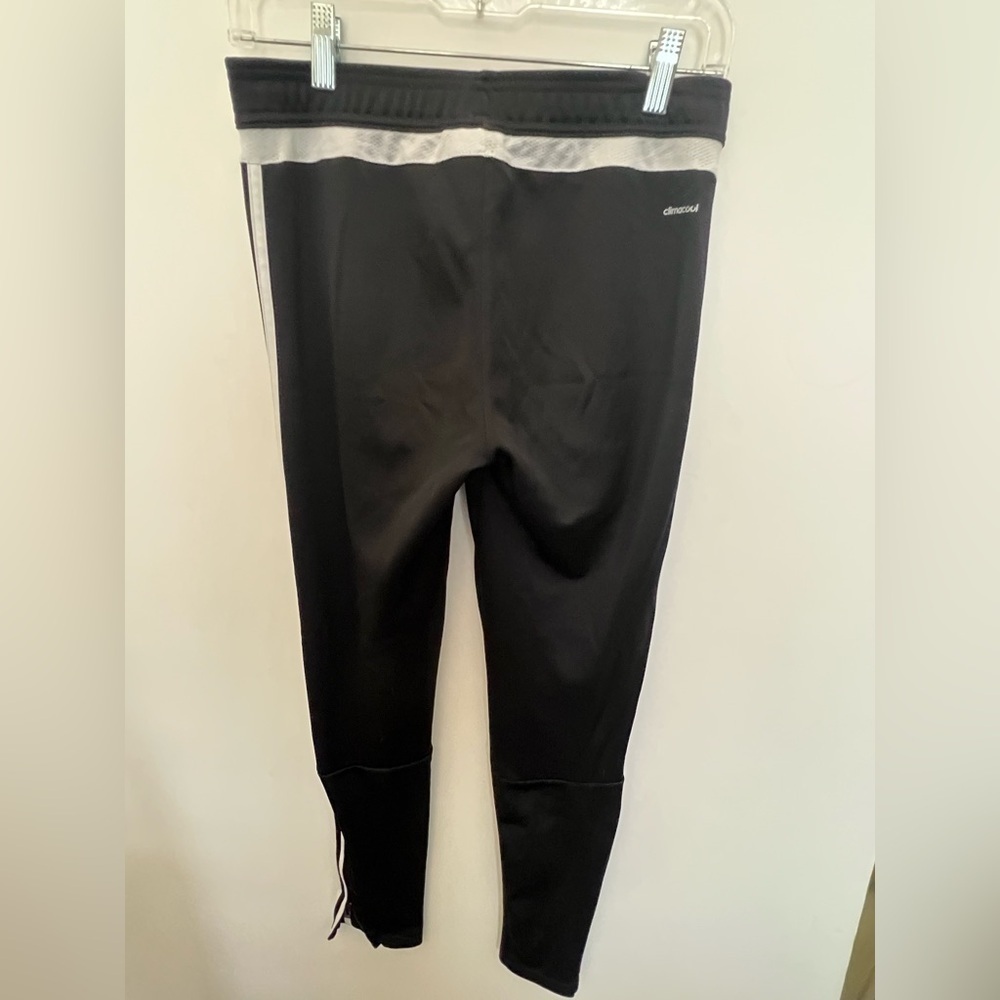 ADIDAS WOMENS BLACK TRACK PANTS CLIMACOOL SIZE SMALL. ZIPPERED SIDE POCKETS - Picture 3 of 6